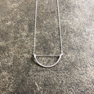 Small Arc Necklace